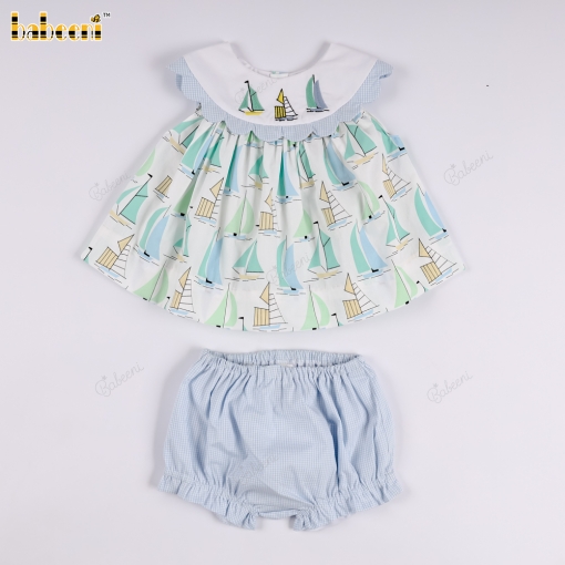 Girls' outfit set with sailboat print and blue bloomer pants.- BB3559
