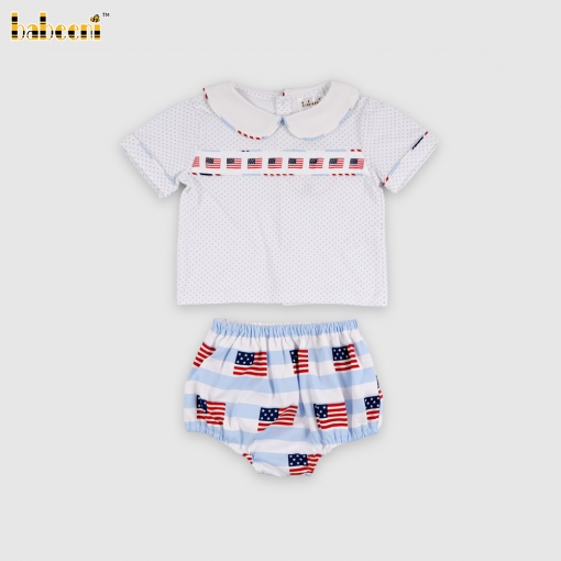 Square-neck t-shirt and bloomer pants set with American flag print.- BB3574